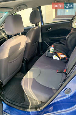Хэтчбек Geely GC5 2015 в 