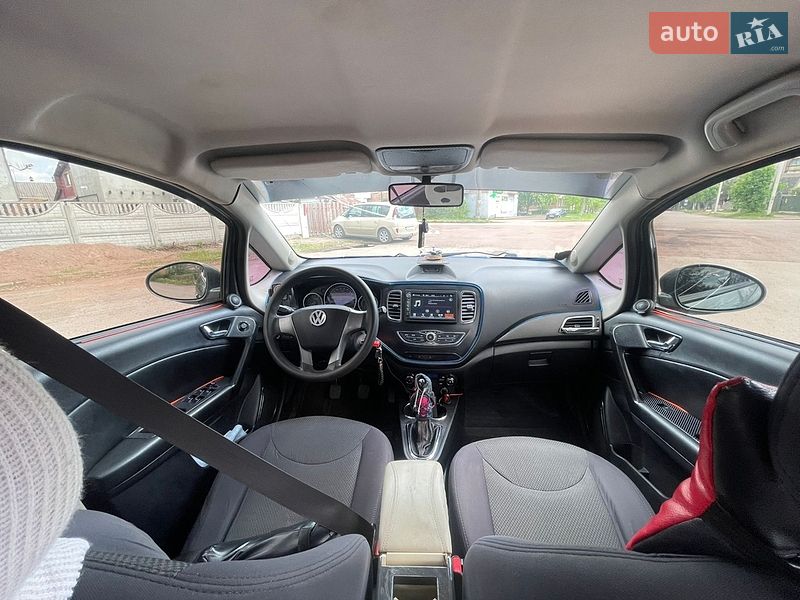 Хэтчбек Geely GC5 2015 в Коростене