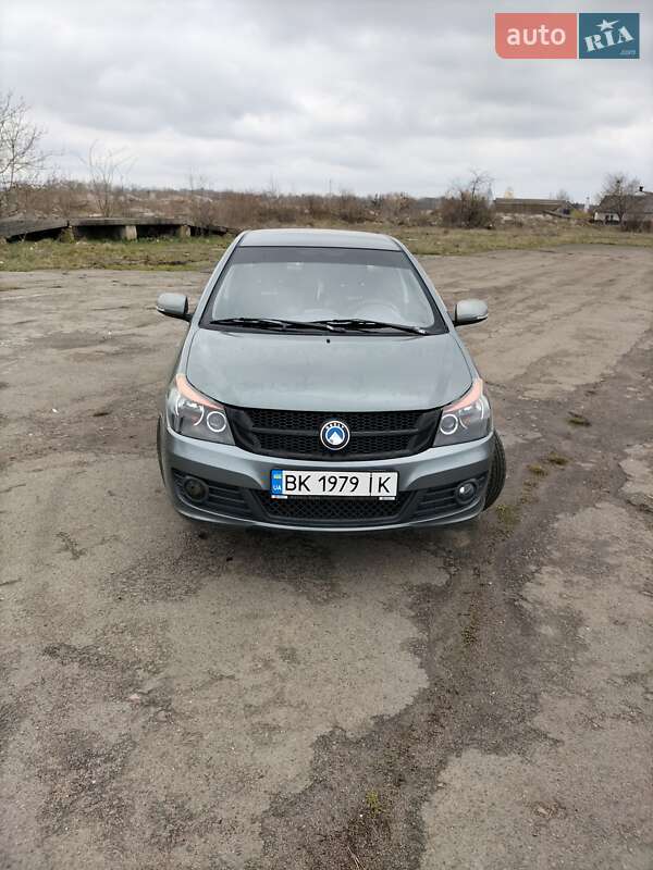 Седан Geely GC6 2014 в Остроге
