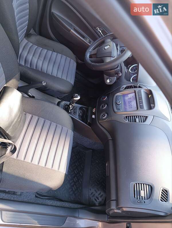 Седан Geely GC6 2014 в Запоріжжі