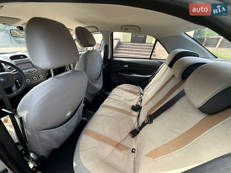 Седан Geely GC6 2014 в Киеве фото 3 Седан Geely GC6 2014 в Киеве
