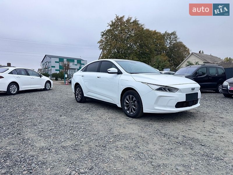 Позашляховик / Кросовер Geely Geometry C 2020 в Звенигородці фото 5 Позашляховик / Кросовер Geely Geometry C 2020 в Звенигородці