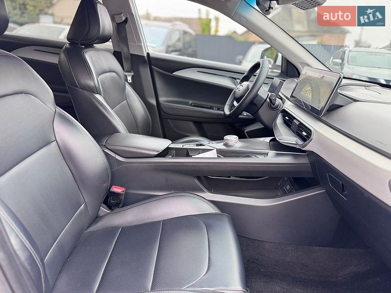 Позашляховик / Кросовер Geely Geometry C 2020 в Звенигородці фото 25 Позашляховик / Кросовер Geely Geometry C 2020 в Звенигородці