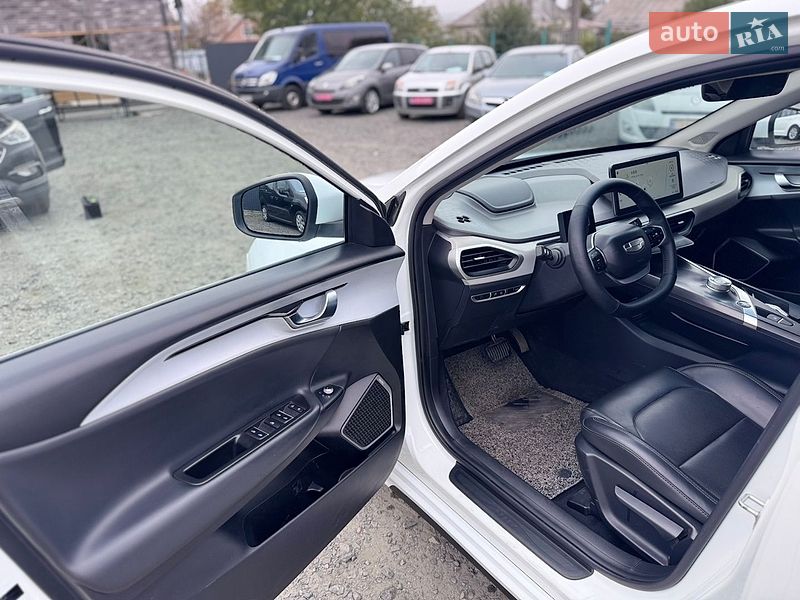 Позашляховик / Кросовер Geely Geometry C 2020 в Звенигородці фото 22 Позашляховик / Кросовер Geely Geometry C 2020 в Звенигородці