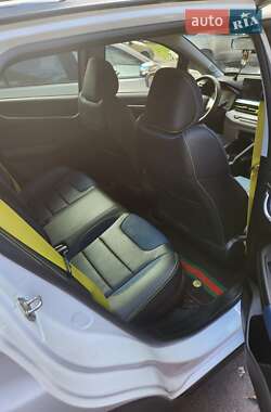 Позашляховик / Кросовер Geely Geometry EX3 2022 в 