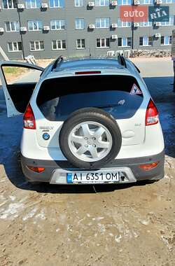 Хетчбек Geely GХ2 2014 в 