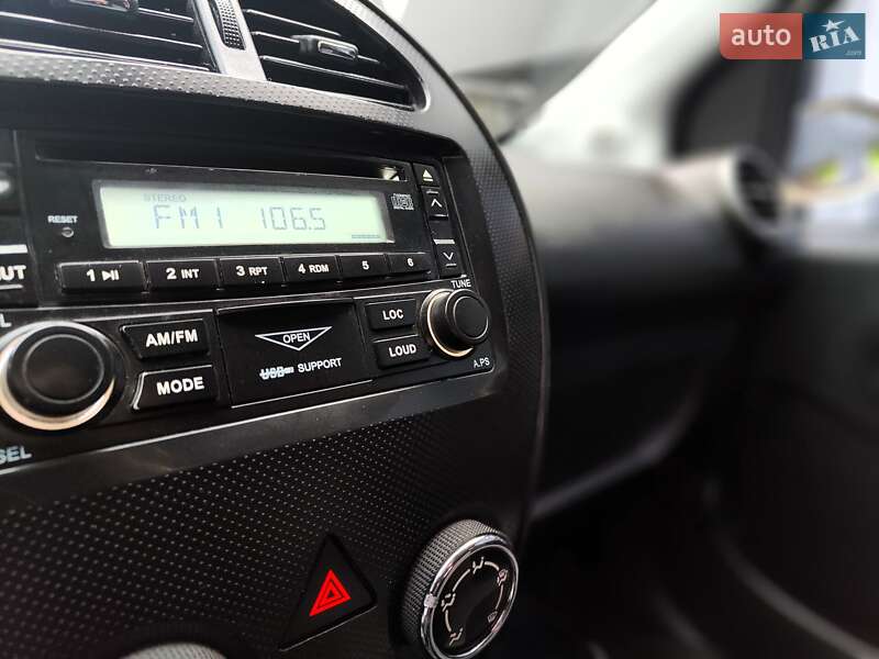 Хетчбек Geely GХ2 2013 в Києві