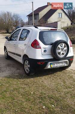 Позашляховик / Кросовер Geely LC Cross 2013 в 