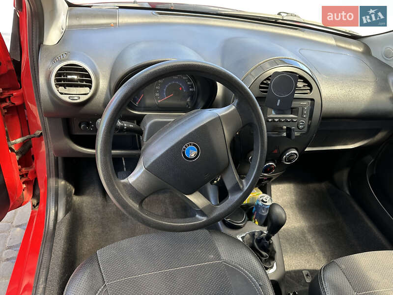 Внедорожник / Кроссовер Geely LC Cross 2013 в Мерефа