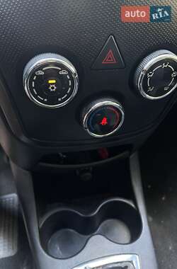 Внедорожник / Кроссовер Geely LC Cross 2013 в 