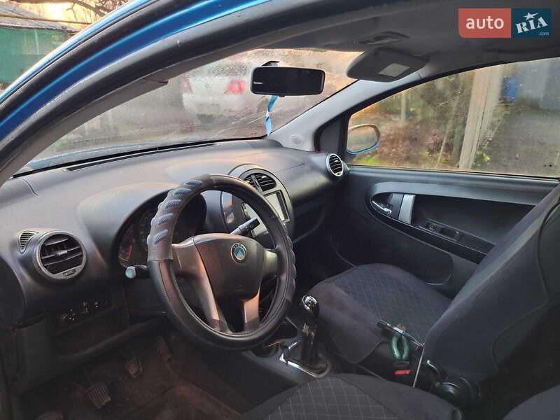 Хэтчбек Geely LC 2012 в Запорожье