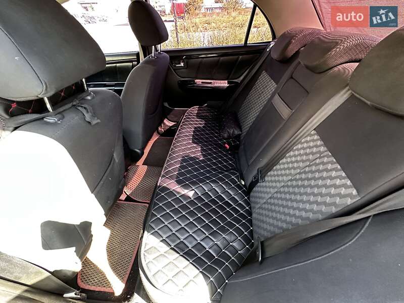 Седан Geely Maple C82 2012 в Александрие