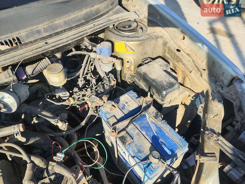 Седан Geely MK-2 2011 в Бучі