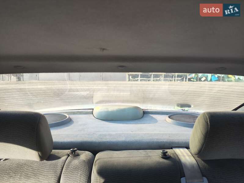 Седан Geely MK-2 2011 в Бучі