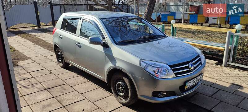 Хэтчбек Geely MK-2 2011 в Шполе фото 2 Хэтчбек Geely MK-2 2011 в Шполе