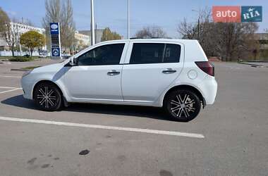 Хетчбек Geely MK-2 2010 в 