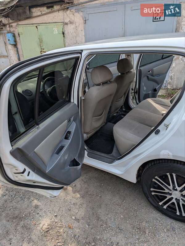 Хэтчбек Geely MK-2 2010 в Днепре фото 20 Хэтчбек Geely MK-2 2010 в Днепре