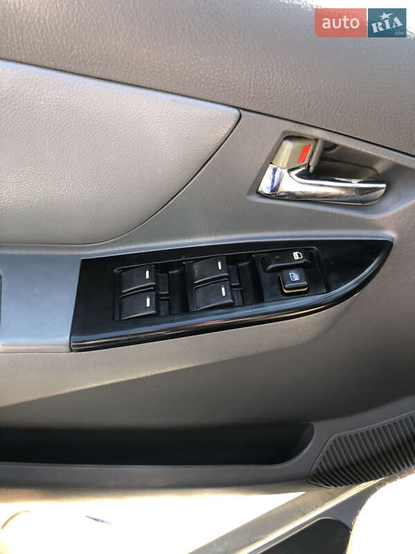 Хетчбек Geely MK-2 2010 в Чернівцях