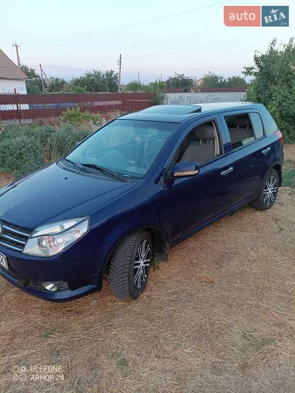 Хэтчбек Geely MK-2 2009 в 
