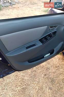 Хэтчбек Geely MK-2 2009 в 