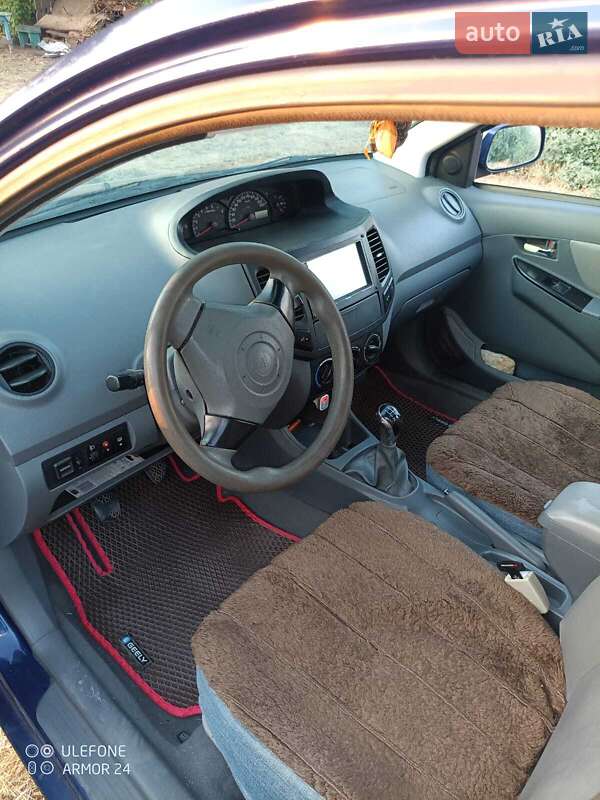 Хэтчбек Geely MK-2 2009 в Николаеве