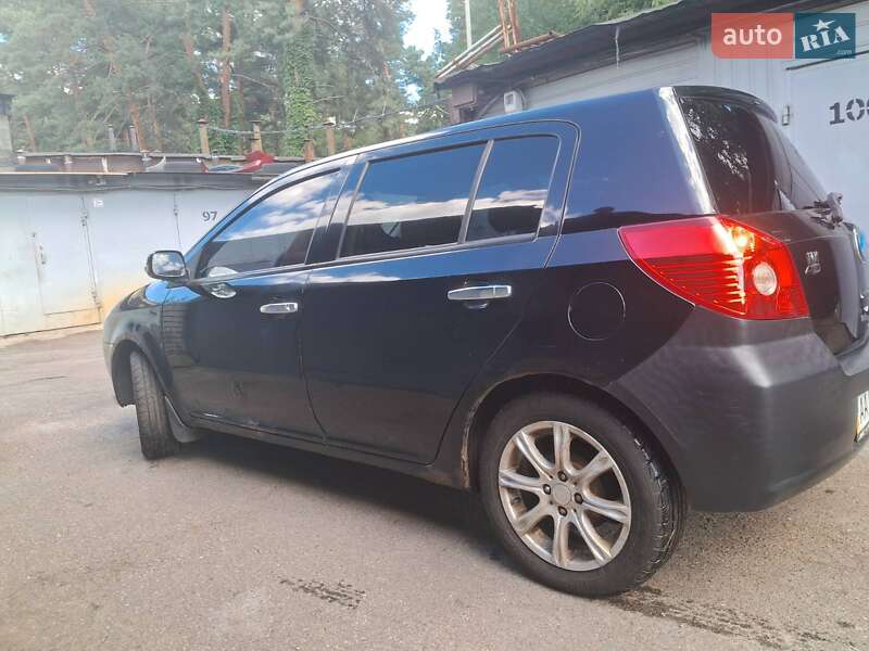 Хэтчбек Geely MK-2 2011 в Киеве фото 3 Хэтчбек Geely MK-2 2011 в Киеве