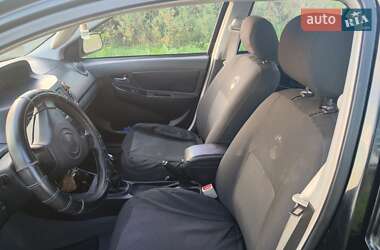 Седан Geely MK-2 2013 в  фото 12 Седан Geely MK-2 2013 в