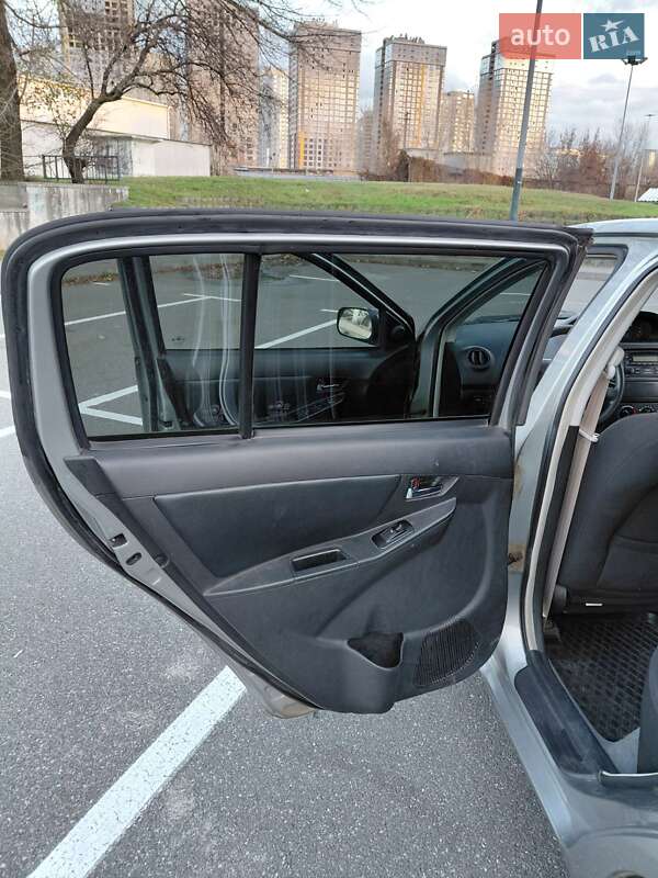 Хэтчбек Geely MK-2 2011 в Киеве