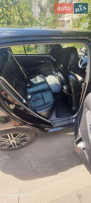 Хэтчбек Geely MK-2 2011 в Киеве фото 4 Хэтчбек Geely MK-2 2011 в Киеве