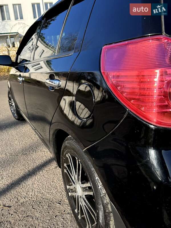 Хэтчбек Geely MK-2 2010 в Полтаве