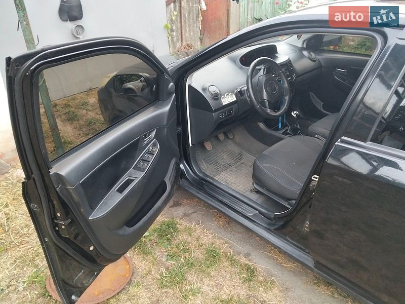 Седан Geely MK-2 2012 в Хороле фото 6 Седан Geely MK-2 2012 в Хороле