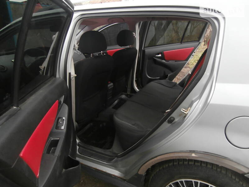 Позашляховик / Кросовер Geely MK Cross 2013 в Краматорську