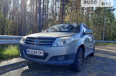 Хетчбек Geely MK Cross 2013 в 