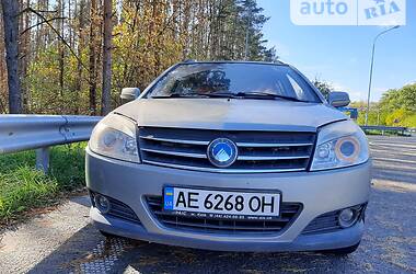 Хетчбек Geely MK Cross 2013 в 