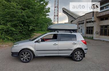 Хэтчбек Geely MK Cross 2013 в 