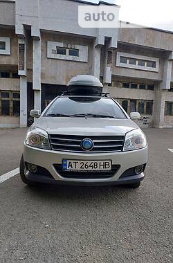Хэтчбек Geely MK Cross 2013 в 