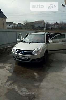 Geely MK Cross 2013