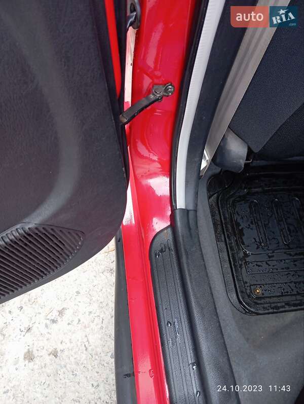 Хэтчбек Geely MK Cross 2012 в Шостке фото 18 Хэтчбек Geely MK Cross 2012 в Шостке