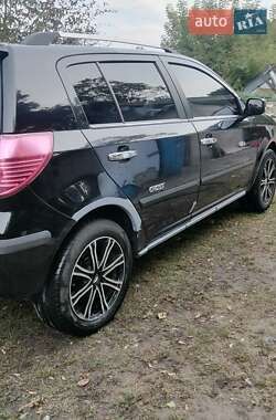 Geely MK Cross 2013