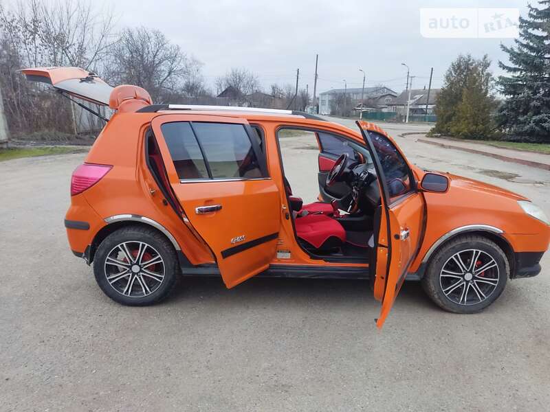 Хетчбек Geely MK Cross 2013 в Ізяславі