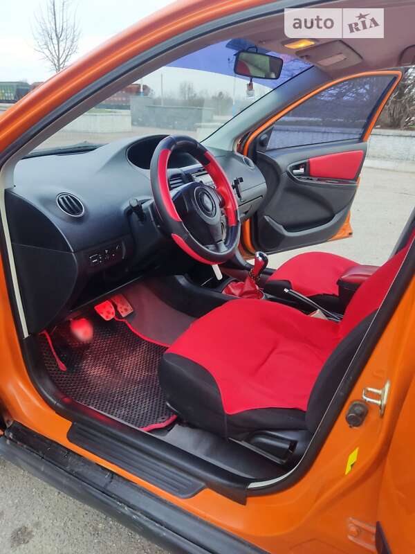 Хетчбек Geely MK Cross 2013 в Ізяславі