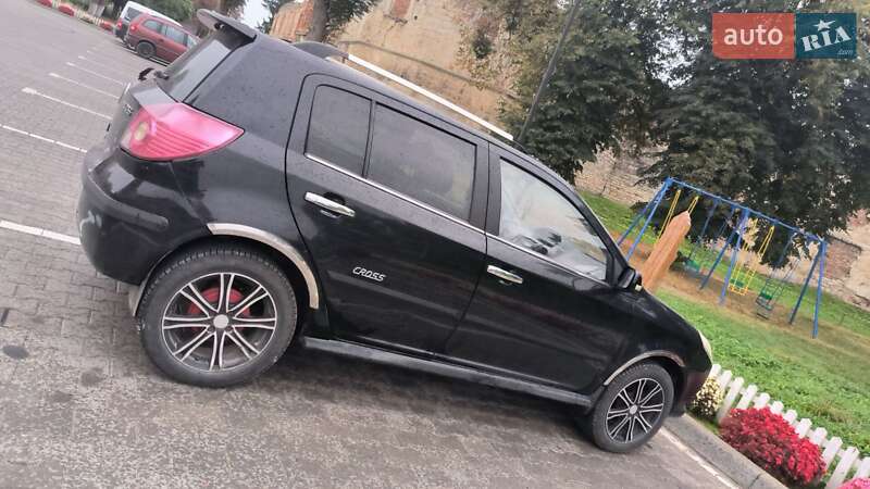 Хэтчбек Geely MK Cross 2013 в Бережанах