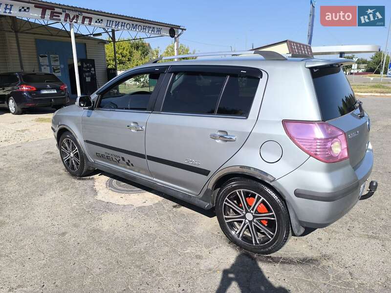 Хэтчбек Geely MK Cross 2013 в Миргороде фото 5 Хэтчбек Geely MK Cross 2013 в Миргороде