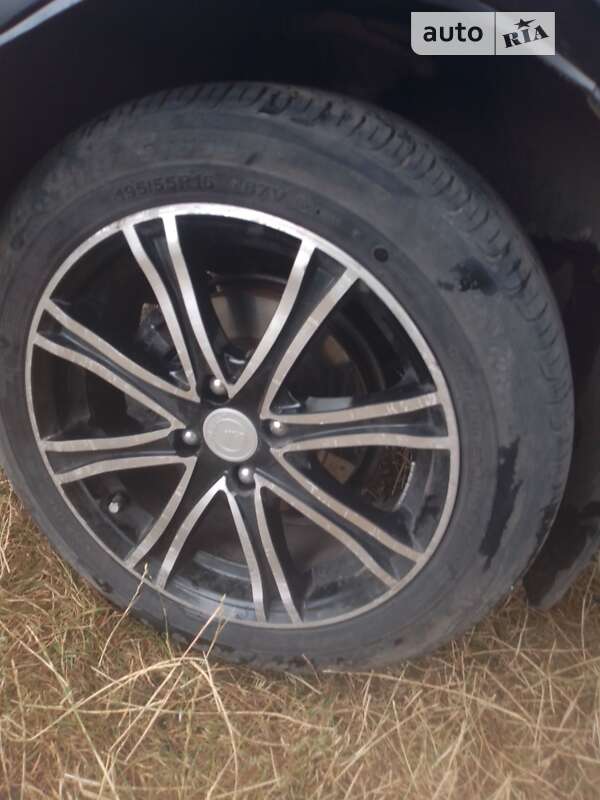 Хэтчбек Geely MK Cross 2012 в Подольске