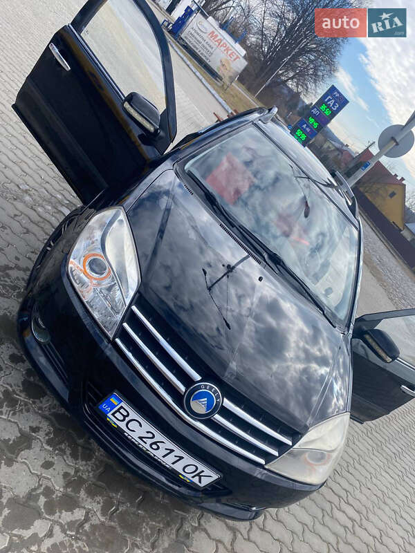 Хэтчбек Geely MK Cross 2013 в 