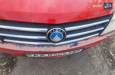 Хетчбек Geely MK Cross 2012 в 