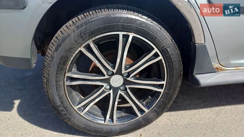 Хетчбек Geely MK Cross 2013 в Києві