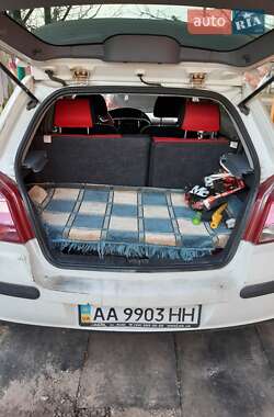 Хэтчбек Geely MK Cross 2012 в Киеве