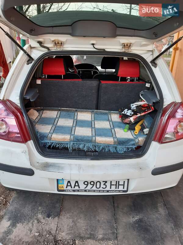 Хетчбек Geely MK Cross 2012 в Києві