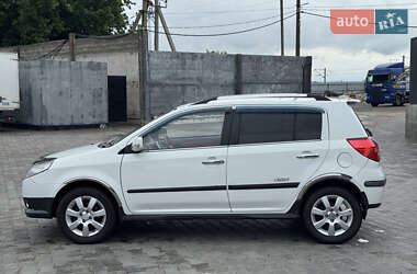 Хэтчбек Geely MK Cross 2012 в 